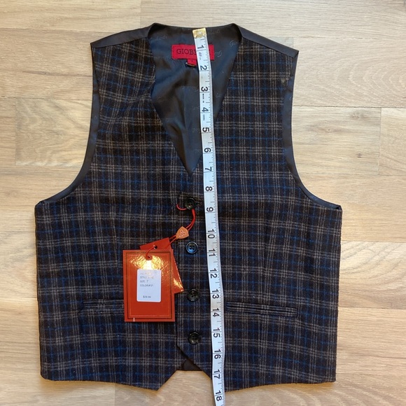 Boys’ Gioberti Brown Plaid Button Vest - Size 7 - Picture 4 of 7